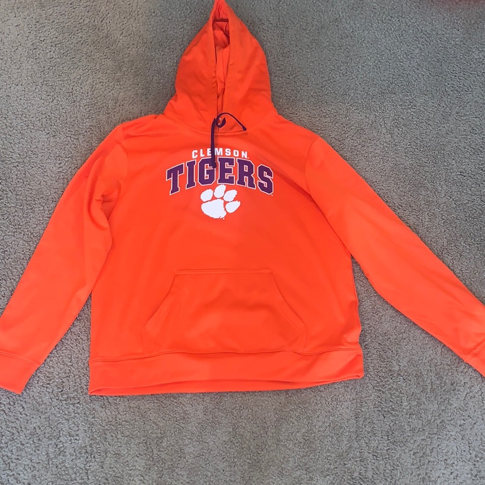 Hoodie.